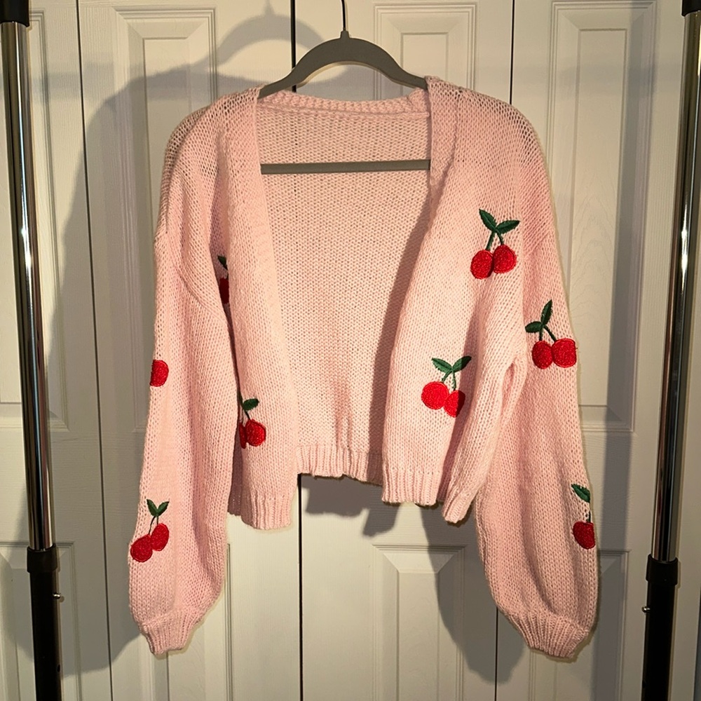 XS baby pink oversized Knit Cardigan with Embroidered Cherries